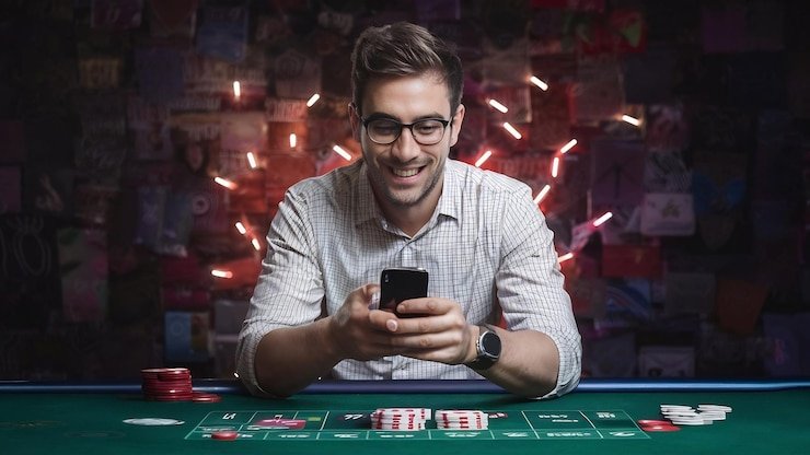 12x4 mobile gaming